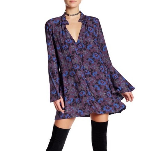 Free People Tops - Free People Magic Mystery Floral Tunic Bell Sleeve